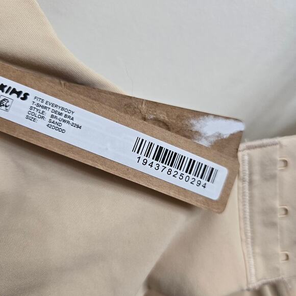 NWT SKIMS Women's Beige Fits Everybody T-Shirt Demi Bra Scoop Solid Size 42 DDDD - Picture 3 of 4